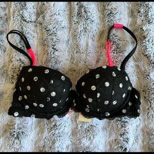 NWT Victoria’s Secret PINK Push up Bra Size 32B Lace